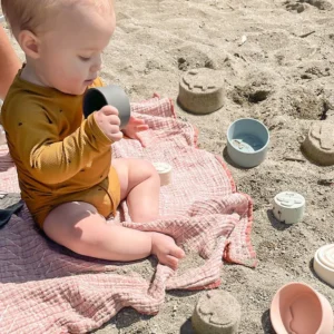 Montessori-Baby-Stacking-Cups8