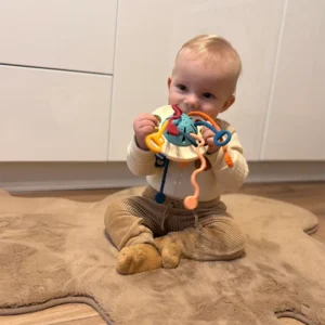 Montessori-Sensory-Pull-Toy11